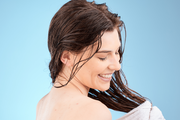 Top 5 Mistakes When Washing Hair After Oiling